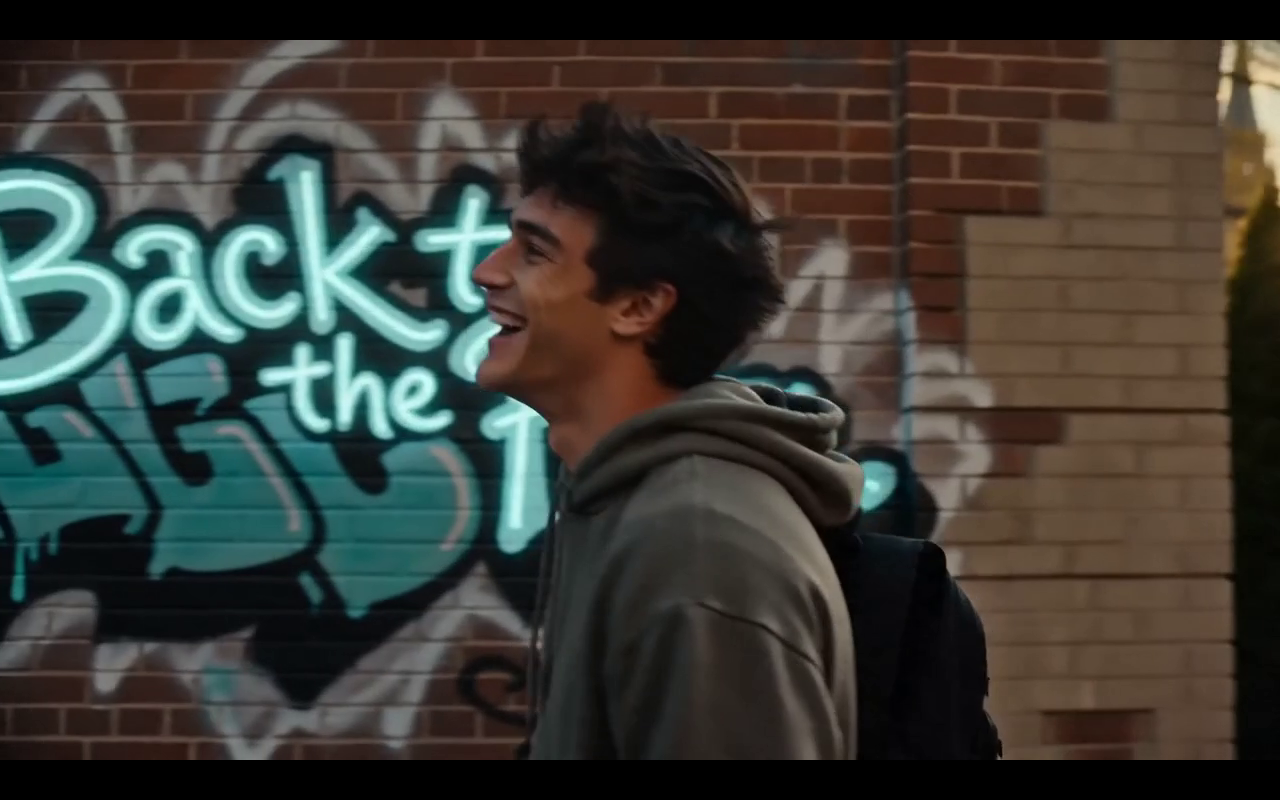 Standbild aus dem finalen Video — die „Back to the Fig“-Graffitiwand